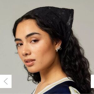 Urban Outfitters Floral Appliqué Headscarf